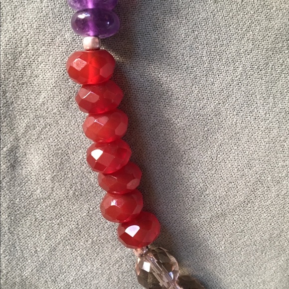 Beautifully handcrafted necklace - Picture 2 of 4